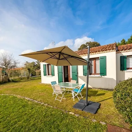 Bright Seaside With Private Garden Сasa de vacaciones *
