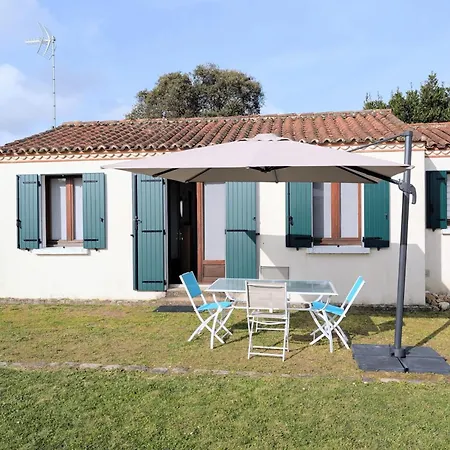 Bright Seaside With Private Garden Saint-Vincent-sur-Jard